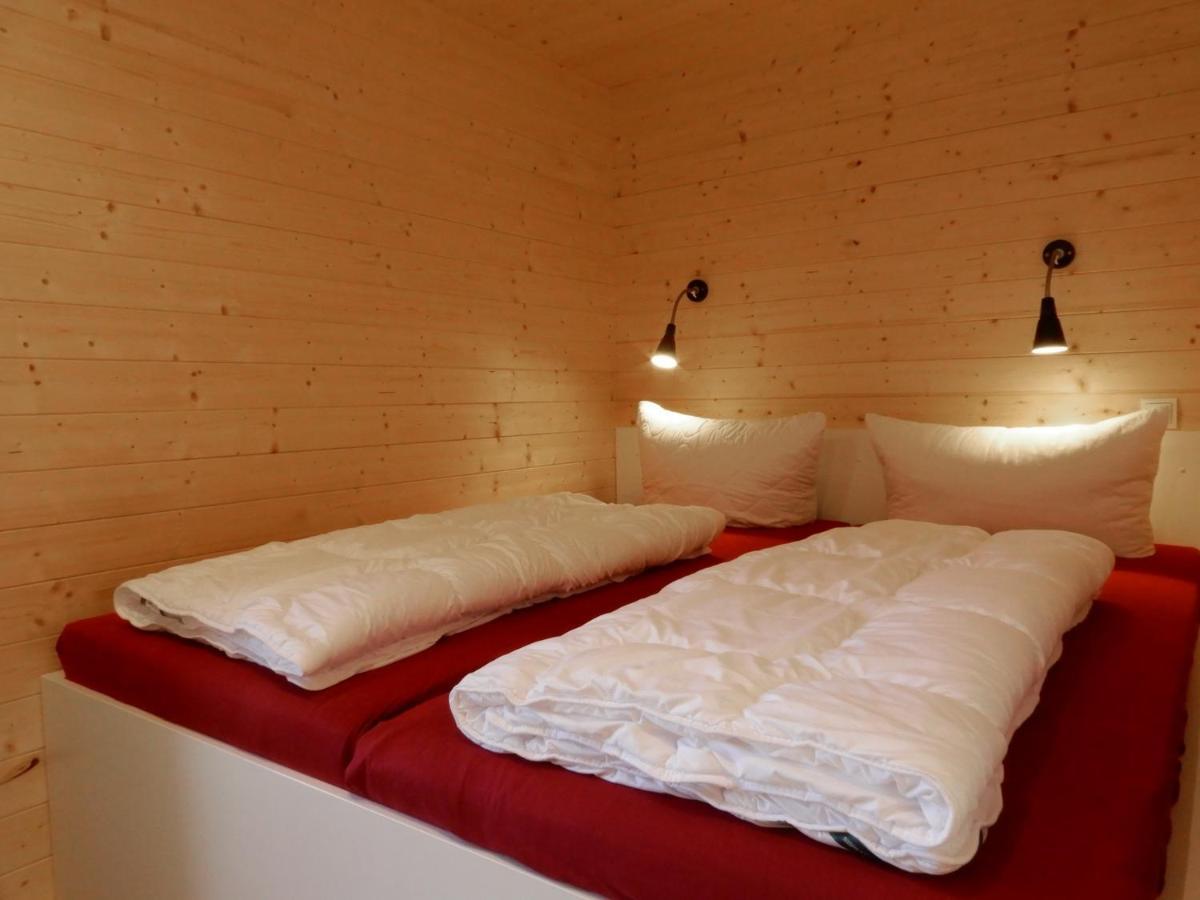 Schwarzes Holzferienhaus Mit Sauna -- Feldrain -- An Der Ostsee, Zierow Bei Wismar, 4-6 Personen Eksteriør bilde