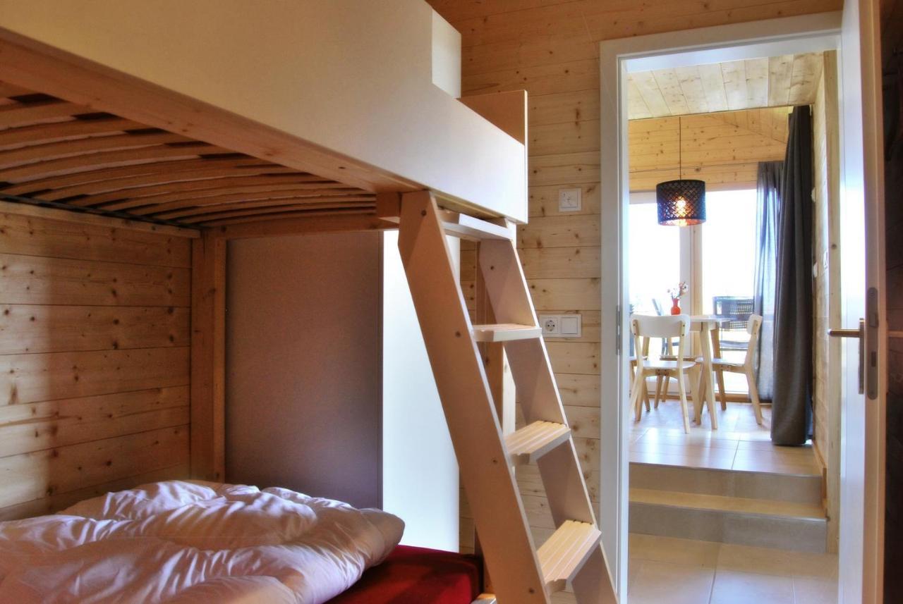 Schwarzes Holzferienhaus Mit Sauna -- Feldrain -- An Der Ostsee, Zierow Bei Wismar, 4-6 Personen Eksteriør bilde